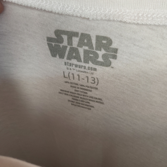 1 Star Wars short sleeve graphic tee, large (11-13) - Picture 4 of 7